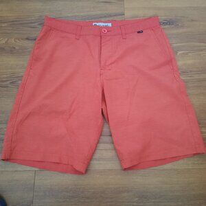 Travis Mathew Shorts Men Size 32
